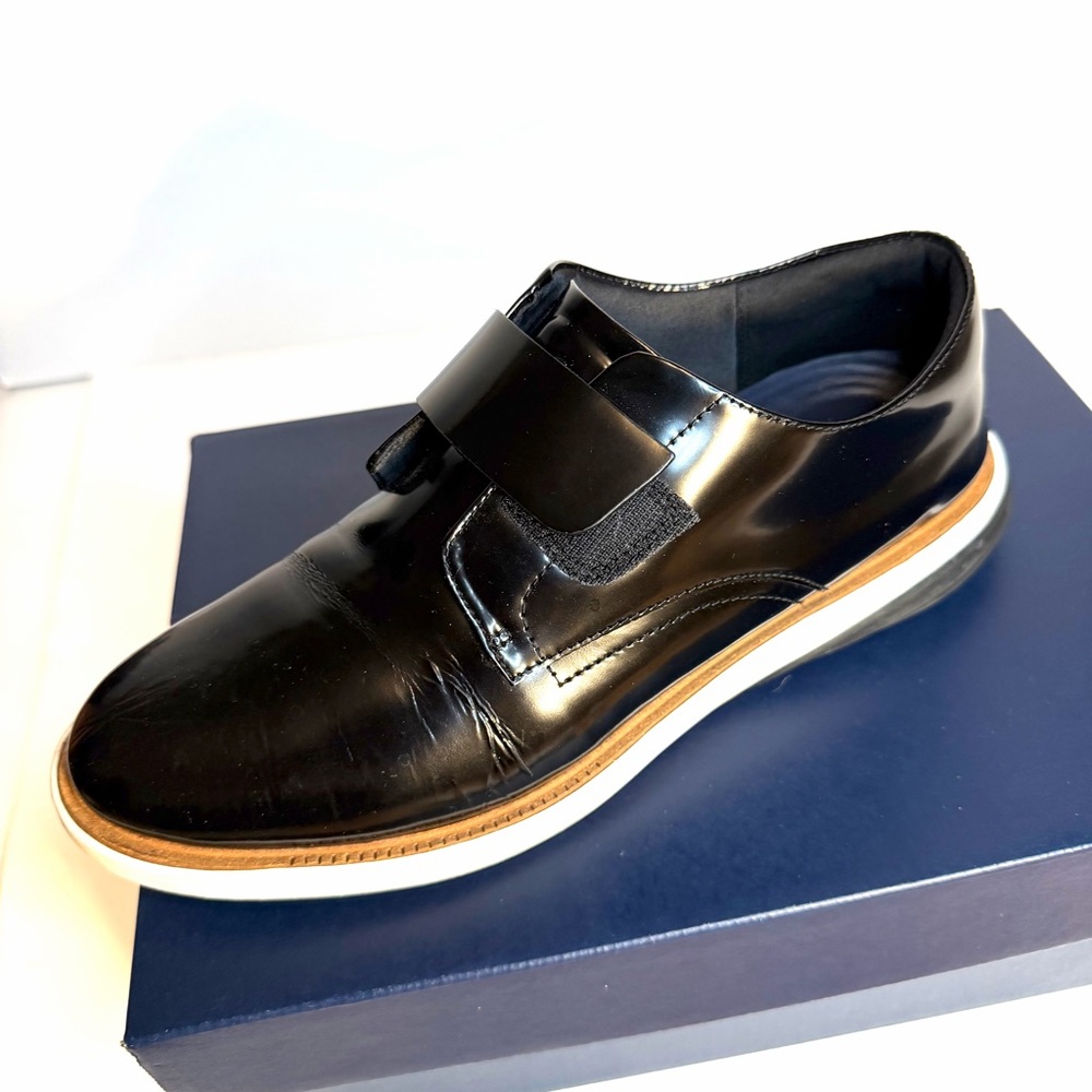 Cole Haan Black Women's Slip-On Black Patent Leather Grand Evolution Velox Shoe